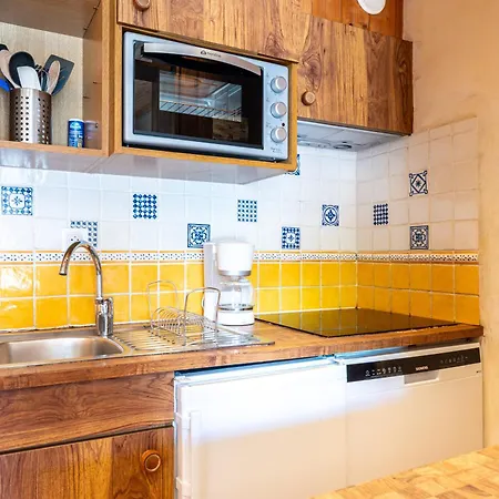 Flocon Apartment *